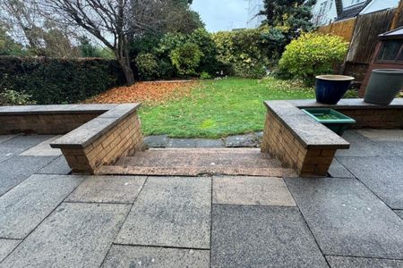 Somerleyton Avenue - Photo 5