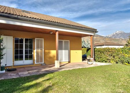 Au sein d'un quartier calme et ensoleillé - Foto 2