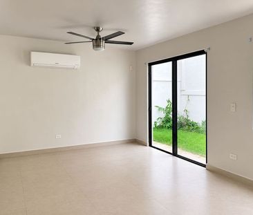 Casa de 150 m² con 3 Recámaras en Renta en Valle de Cumbres - Photo 1
