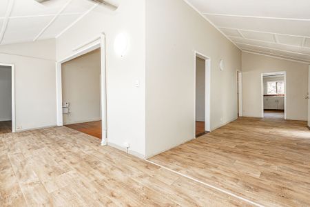 301 Walker Street, Townsville City - Photo 2