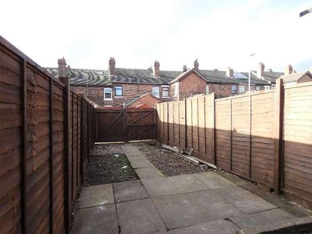 Hollings Street, Fenton, Staffordshire, ST4 - Photo 5