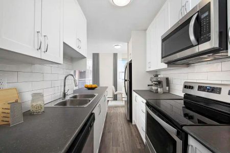 607 & 611 Heritage Dr. — 1 Bedroom - Photo 4