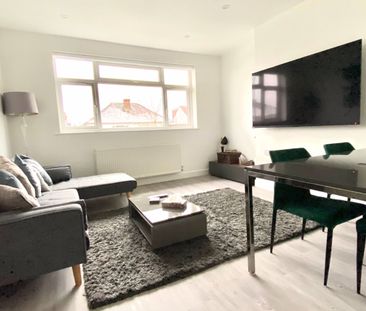 The Ridgeway, Harrow - Photo 2