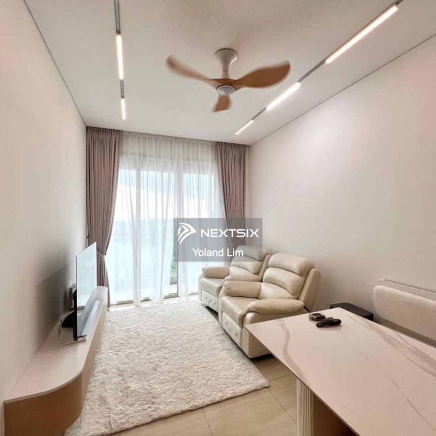 Puteri Cove Residences - Photo 1