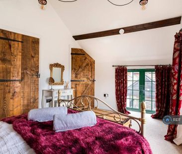 2 bedroom semi-detached house to rent - Photo 2