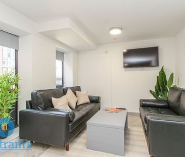 1 bed Shared Flat for Rent - Photo 2