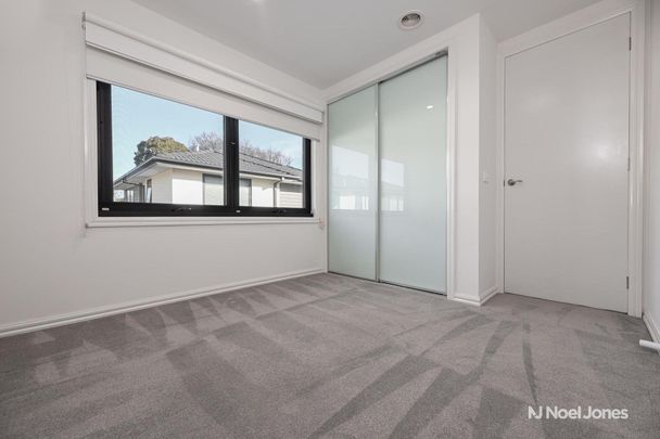 1/13 Kendall Street, RINGWOOD - Photo 1