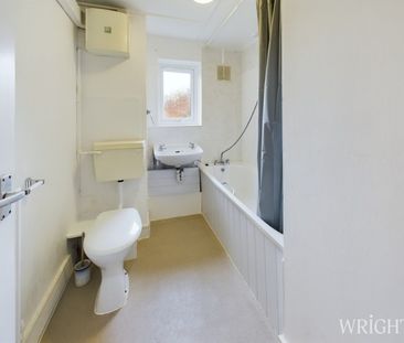 2 bedroom Ground Floor Flat - Haymeads, Welwyn Garden City - Photo 6