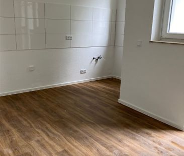 ** Wir modernisieren umfangreich und hochwertig für Sie ** - Foto 3