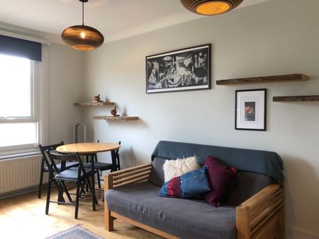 1 Bed Flat, Lower Richmond Rd, SW15 - Photo 2
