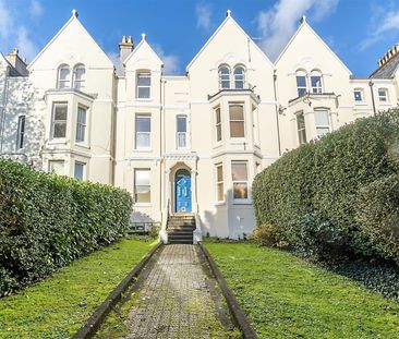 Connaught Avenue, Mutley, Plymouth - Photo 1