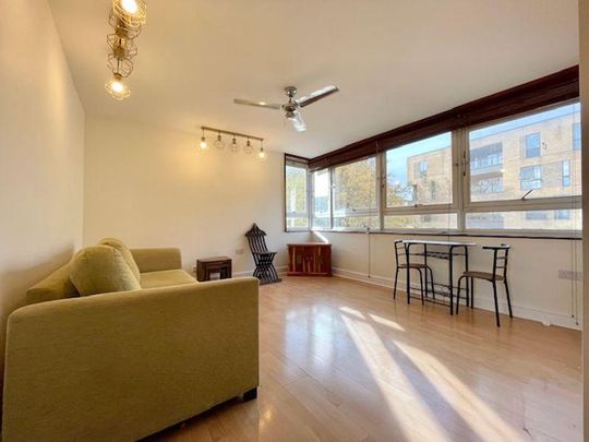 2 bedroom property to rent - Photo 1