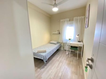 Calle de Caunedo, Madrid, Community of Madrid 28037 - Photo 3