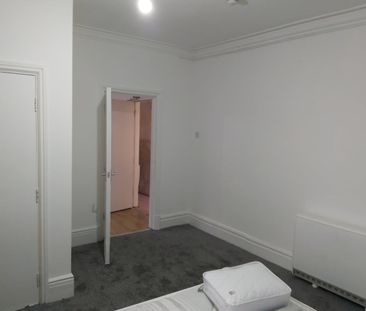 Room in a Shared House, Uppingham Road, LE5 - Photo 2