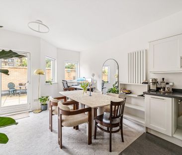 A bright 1 bedroom apartment to rent in Notting Hill, W2. - Photo 2