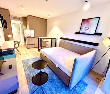 Möblierte 113 m² Wohnung mit 2 Schlafzimmern, ideal für Paare – Hun... - Photo 1