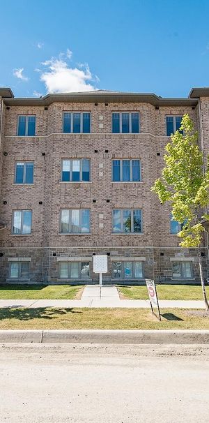 Via Verona Condo Flats - Photo 1