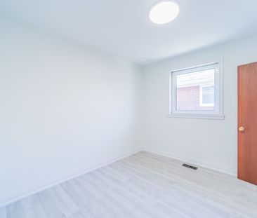 For Lease - 42 Aspendale Drive, Toronto, Ontario - Photo 6