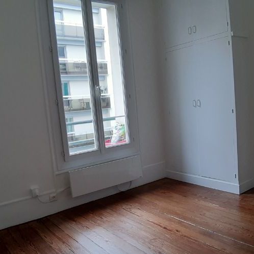 Location Appartement 1 pièce 18m² ISSY LES MOULINEAUX 92130 - Photo 1