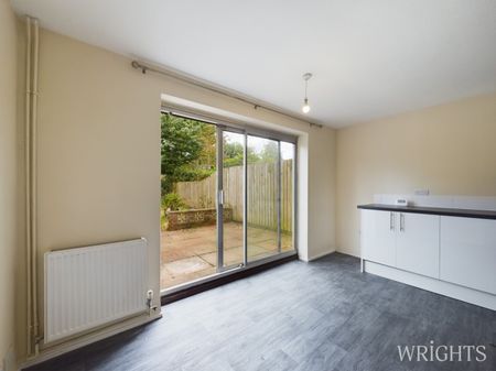 4 bedroom Town House - DAWLEY, WELWYN GARDEN CITY - Photo 4