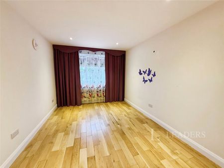 3 bedroom house to rent London Road, Ditton, Aylesford, Kent, ME20 - Photo 2