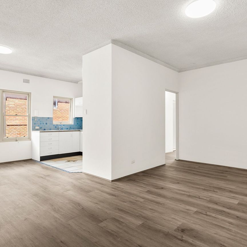 Light-Filled 2-Bedroom Apartment with Enclosed Balcony - Photo 1