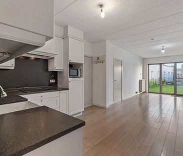 Gelijkvloers appartement met 1 à 2 slaapkamers, tuintje en garagebox - Photo 5