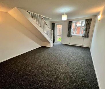 Deacons Place, Bishops Cleeve, GL52 - Photo 1