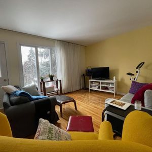 Ahuntsic 5 1/2 - Photo 2