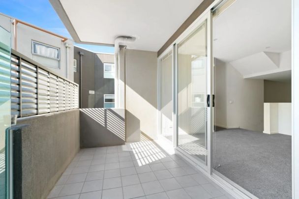 Unit 11/220 Elgin Street, Carlton. - Photo 1