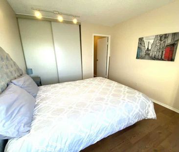 Edmonton Furnished Condo Rental in Downtown - Trendy and Chic Moder... - Photo 6