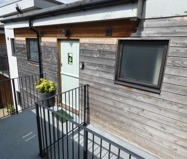 2 bedroom apartment to rent - Photo 6