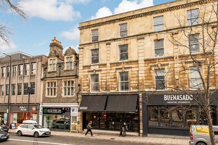 4 bed apartment to rent in Kings Parade Avenue, Bristol, BS8 - Photo 3
