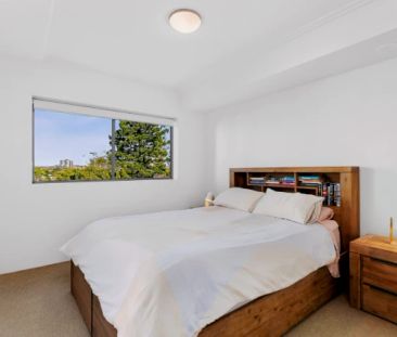 2Bedrooms, 2Bathrooms - Photo 5