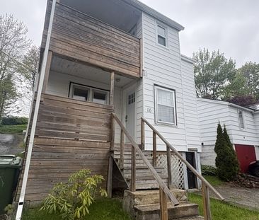 16 Cottage Road Upper Unit – CHARMING ARMDALE 2 BR 1 BATH UNIT AVAI... - Photo 6
