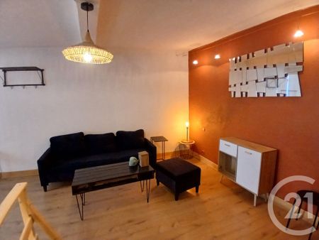 Location Maison 3 pièces 65m² CARCASSONNE 11000 - Photo 2