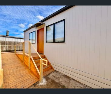 1 Rosalie Avenue, Cranbourne, Vic 3977 - Photo 2
