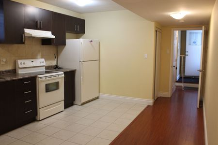For Lease - 100 Fenelon Drive Unit# Lower, Toronto, Ontario - Photo 2
