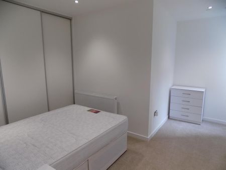 2 bedroom apartment to rent - Photo 2