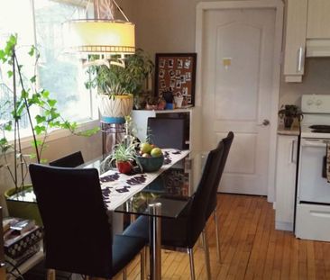 4 1/2 Secteur Université de Sherbrooke. 1er Juillet 2026! - Photo 2