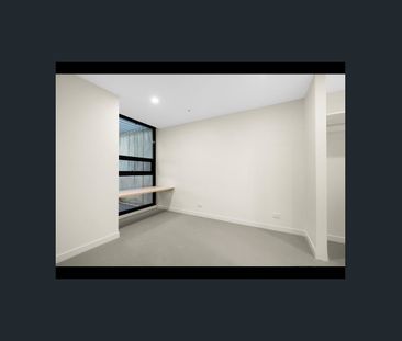 2 Bedroom Apartment in the Marina Precinct - Photo 2