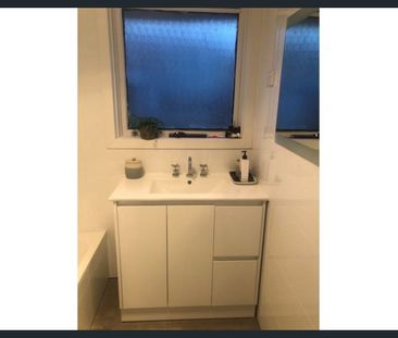 Prime Location Living – Walk to Everything in Noble Park! - Photo 3