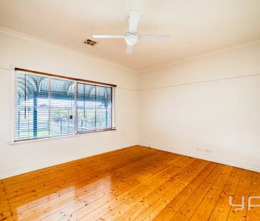 1/30 Tarneit Road, Werribee VIC 3030 - Photo 3