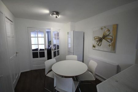 3 bedroom house to rent - Photo 3