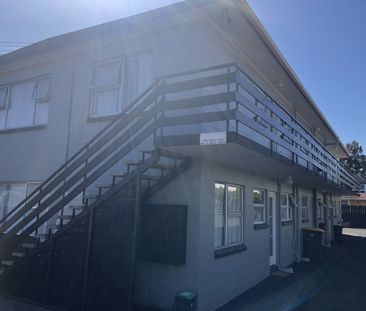 Tidy and spacious, this one-bedroom upstairs flat sits in a quiet b... - Photo 6