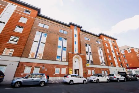 Ensuite Premium Range 1 - Photo 5