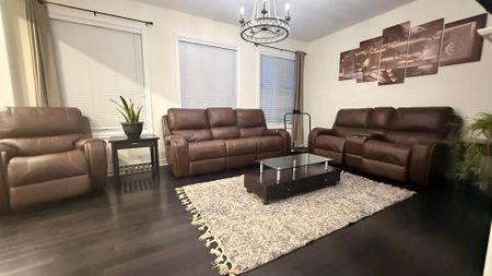 For Lease - 124 Johnson Drive, Shelburne, Ontario - Photo 2