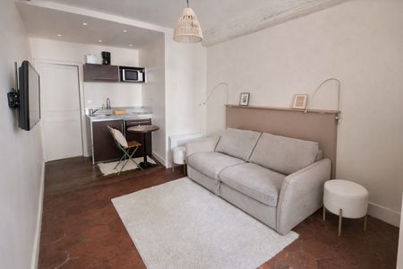 Location Appartement 1 pièce 17m² BEAUNE 21200 - Photo 2