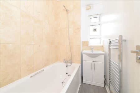 Oaklands Estate - Photo 5