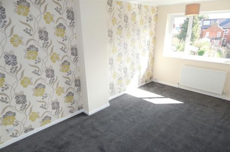 Dovecote Road, Bromsgrove - Photo 3
